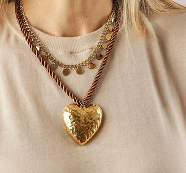 COLLAR CHAPITAS