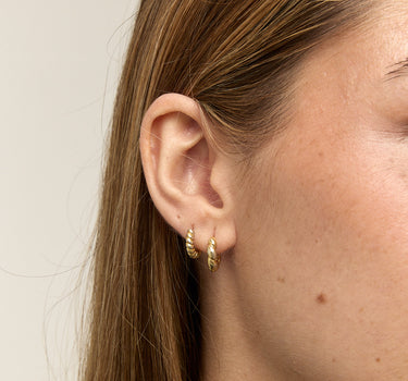 WHITE ZIRCONIA HOOPS