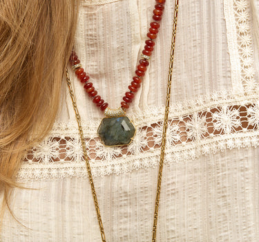 MAXI FLOWER NECKLACE