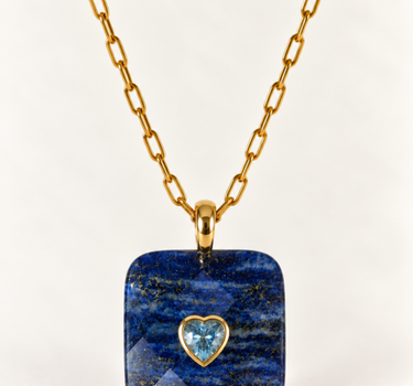 COLLAR CUADRADO LOVE