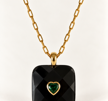COLLAR CUADRADO LOVE