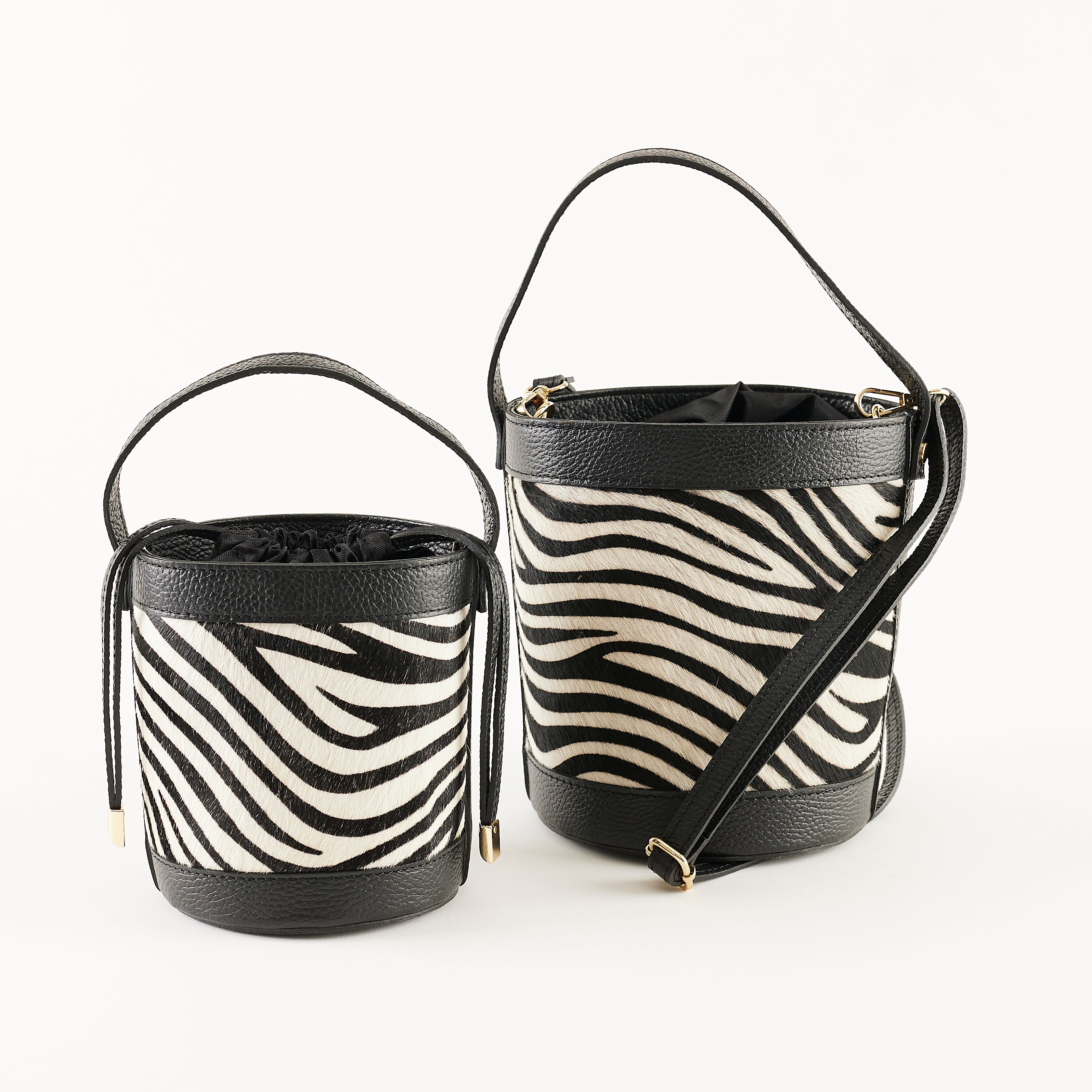 MINI ZEBRA BUCKET BAG