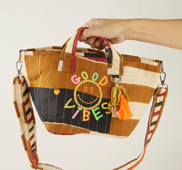 BOLSO GOOD VIBES