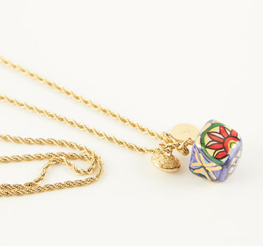 COLLAR DATO