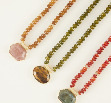 MAXI FLOWER NECKLACE