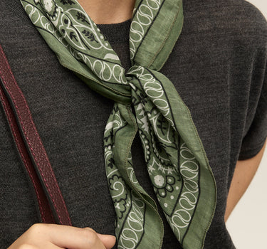 PAÑUELO BANDANA PAISLEY