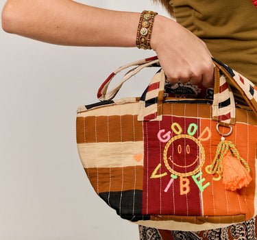 BOLSO GOOD VIBES