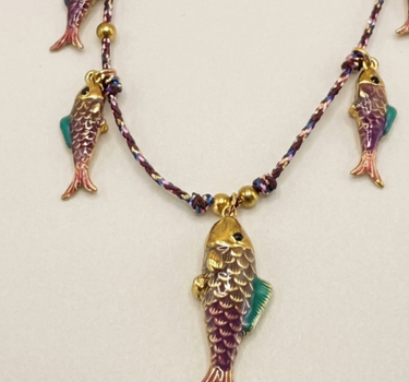 COLLAR PECES